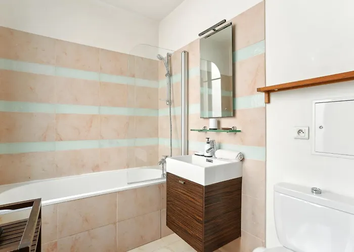 Apartamento Chic And Comfortable Near Paris Boulogne-Billancourt