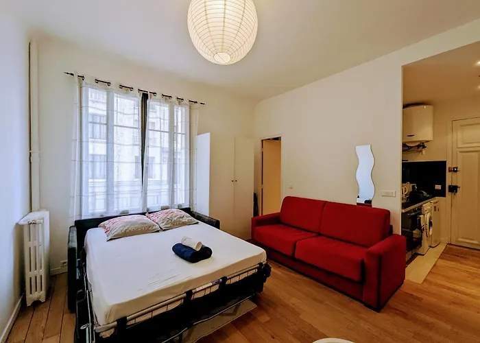 Chic And Comfortable Near Paris * ボローニュ・ビランクー